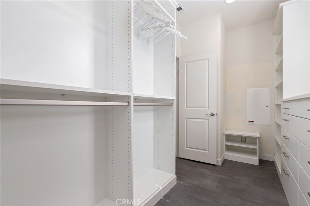 Citron (ESCITRR) - Residential