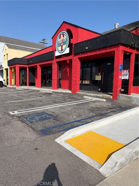 Tiny photo for 800 S PCH St, Redondo Beach, CA 90277 (MLS # SB25252798)