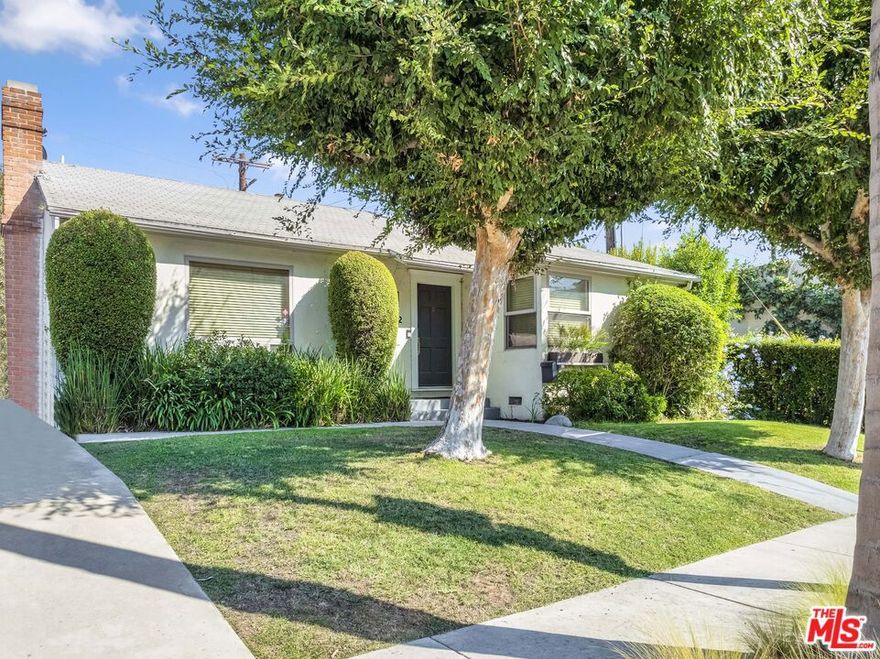 Located on one of West Hollywood's most charming and discreet cul-de-sacs, 1112 Greenacre Avenue offers a classic 1941 single-family home with 2 bedrooms and 1 bath across 1,233 square feet, set on a 5,118 square foot lot. Hardwood flooring, a cozy fireplace, and newer windows highlight its timeless character, while the quiet cul-de-sac setting provides a level of peace and seclusion that is rare in the heart of the city. With a Walk Score of 94, the property places you just steps from Santa Monica Boulevard's dining and nightlife, moments from Trader Joe's and Whole Foods, and within easy reach of Runyon Canyon and Plummer Park. For investors and developers, the property's WDR1A zoning opens exciting possibilities. The lot size, location, and zoning flexibility make it a strong candidate for redevelopment or expansion, including SB 9 opportunities. The site offers both near-term upside and long-term value in one of West Hollywood's most consistently desirable pockets. Whether updating the homes original charm, adding modern updates, or pursuing a two-unit project, Greenacre is a rare opportunity ready for its next chapter. But Greenacre Avenue isn't just about potential, it's about community. With only a handful of homes lining this hidden street, neighbors know one another and the energy feels more like a small village than the middle of the city. To find a property here is uncommon; to find one with this lot size, charm, and redevelopment potential is exceptional. For the end user seeking a soulful home, for the investor eyeing appreciation, or for the builder looking at the future, 1112 Greenacre is that opportunity.