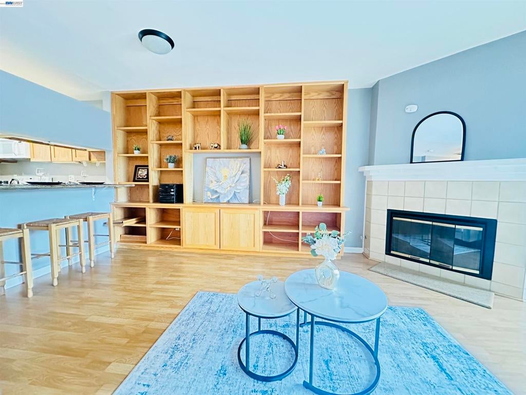 320 N Villa Way Way, Walnut Creek CA 94595