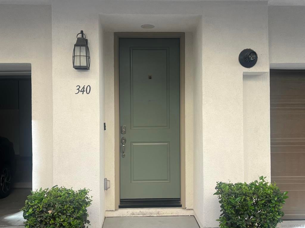 340 Waterbury Ct.
