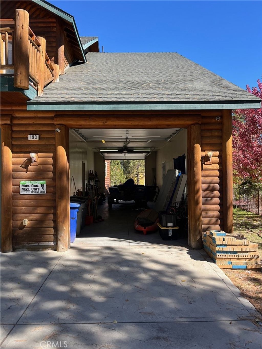 Photo of 193 Lagunita Ln, Big Bear Lake, CA 92315 (MLS # OC25241906)