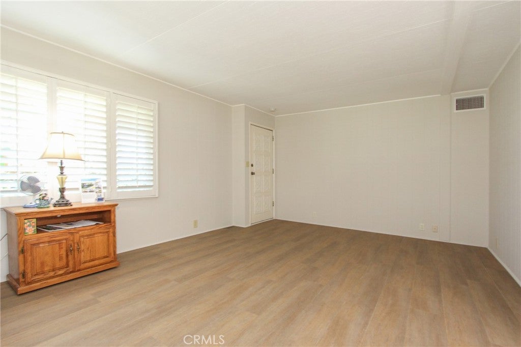 16959 Lake Park