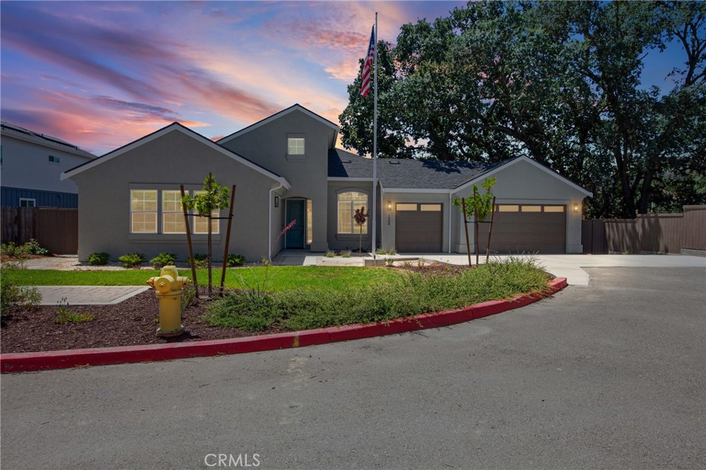 1908 Catahoula Court