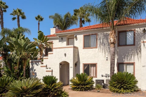 Photo of 9388 Twin Trails Dr Dr #204, San Diego, CA 92129 (MLS # 260025057SD)