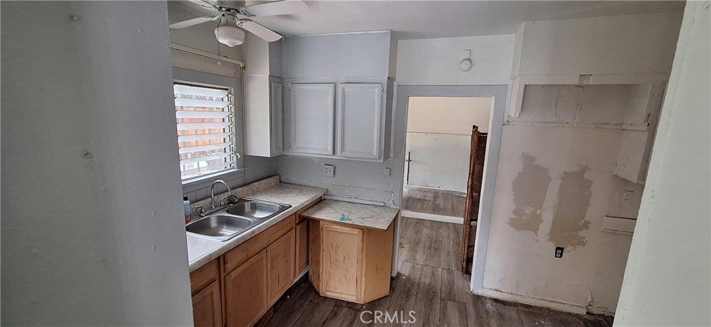 906 N Crescent Heights