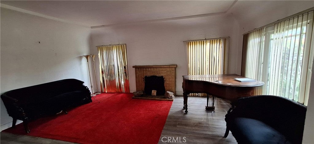 Photo of 906 N Crescent Heights BLVD, Los Angeles, CA 90046 (MLS # WS26148771)
