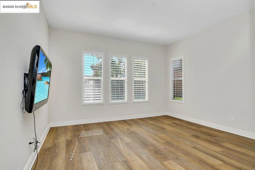 TRIVINE - Residential Lease