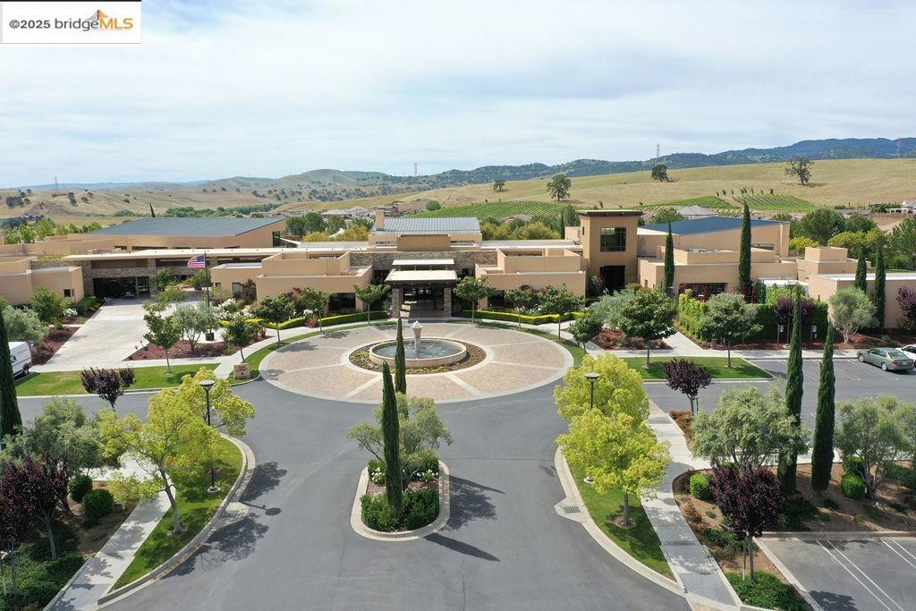 TRIVINE - Residential Lease