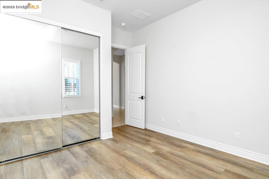 TRIVINE - Residential Lease