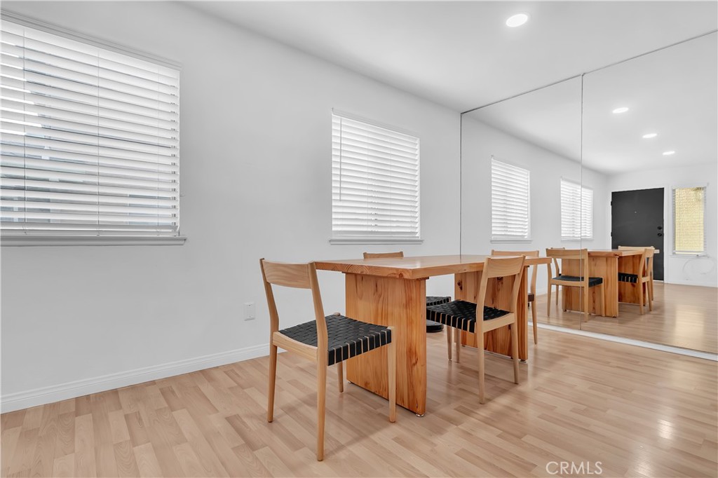 3003 Knollwood Avenue 2