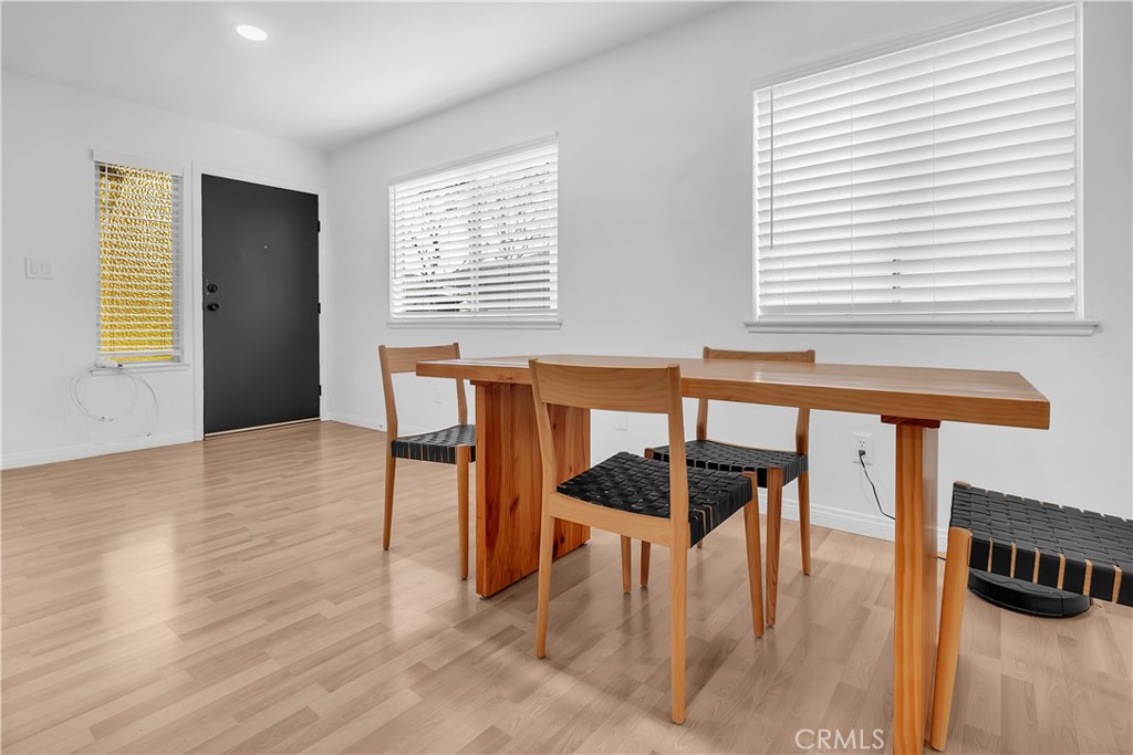 3003 Knollwood Avenue 2