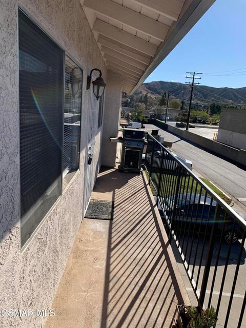 Photo of 2033 Calle La Sombra #4, Simi Valley, CA 93063 (MLS # 226000328)