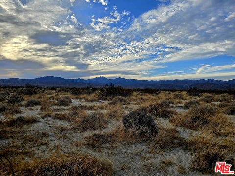 Photo of 0 Desert Terrace, Desert Hot Springs, CA 92234 (MLS # 26990567)
