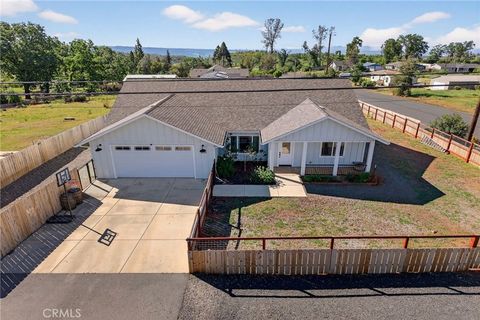 Photo of 1390 Bennett Rd, Paradise, CA 95969 (MLS # SN26076260)