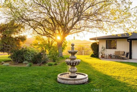 Tiny photo for 4220 N River Rd, Paso Robles, CA 93446 (MLS # NS26077555)