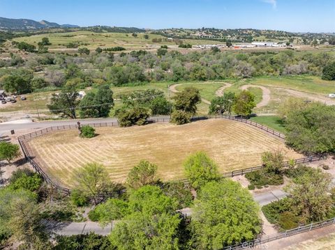 Tiny photo for 4220 N River Rd, Paso Robles, CA 93446 (MLS # NS26077555)