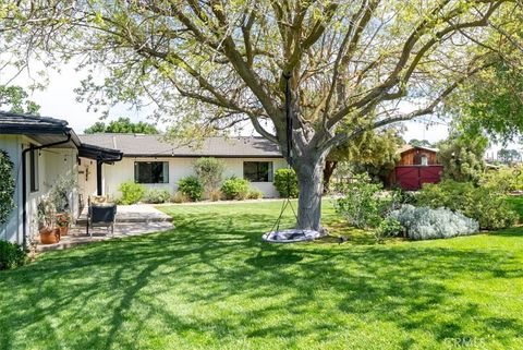Tiny photo for 4220 N River Rd, Paso Robles, CA 93446 (MLS # NS26077555)
