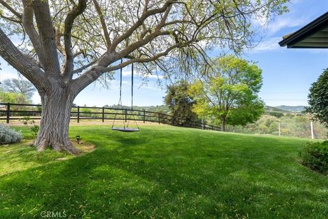 Tiny photo for 4220 N River Rd, Paso Robles, CA 93446 (MLS # NS26077555)
