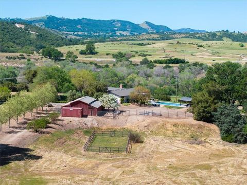 Tiny photo for 4220 N River Rd, Paso Robles, CA 93446 (MLS # NS26077555)