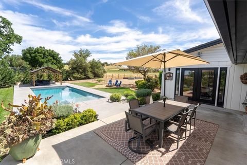 Tiny photo for 4220 N River Rd, Paso Robles, CA 93446 (MLS # NS26077555)