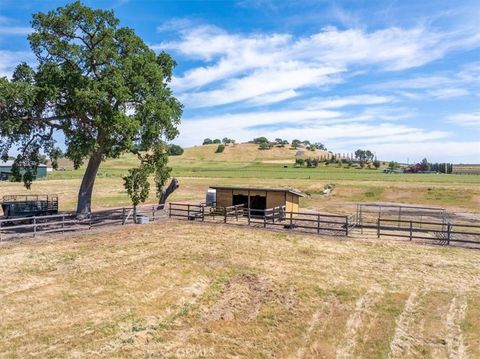Tiny photo for 4220 N River Rd, Paso Robles, CA 93446 (MLS # NS26077555)