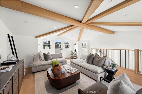 20462 Santa Ana Ave F Newport Beach CA 92660