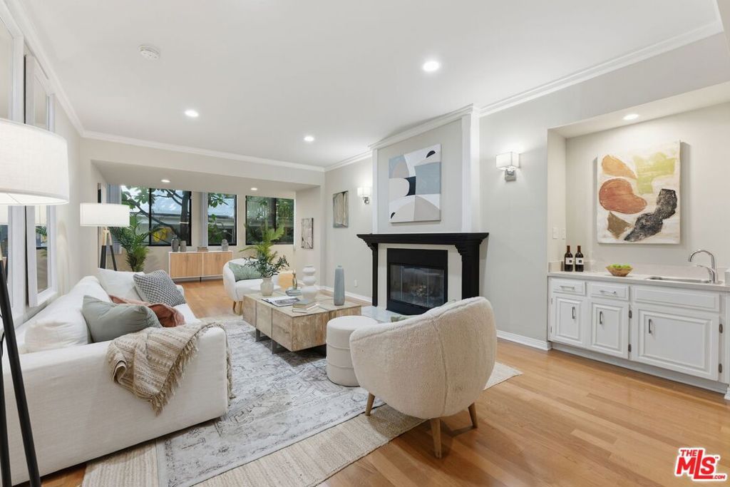 Photo of 11939 GORHAM Avenue #103, Los Angeles, CA 90049 (MLS # 26644849)