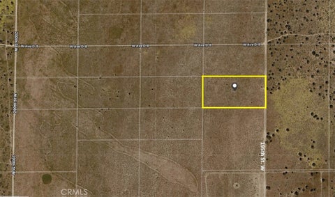 Photo of 195 W Avenue D-10, Lancaster, CA 93536 (MLS # SR26188844)