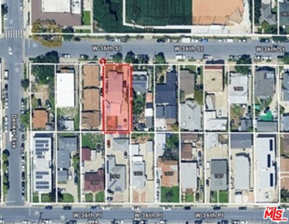 1528 W 36th Street