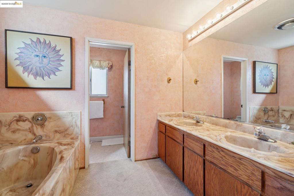 SEQUOYAH - Residential