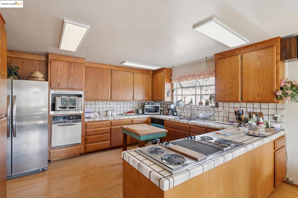 SEQUOYAH - Residential