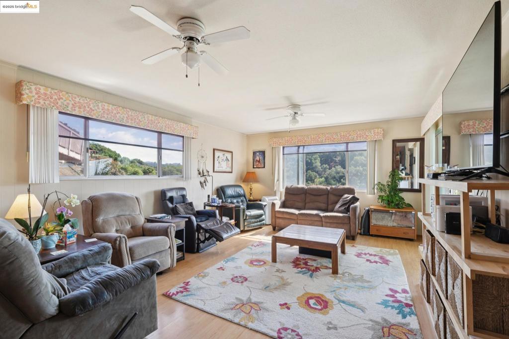 SEQUOYAH - Residential