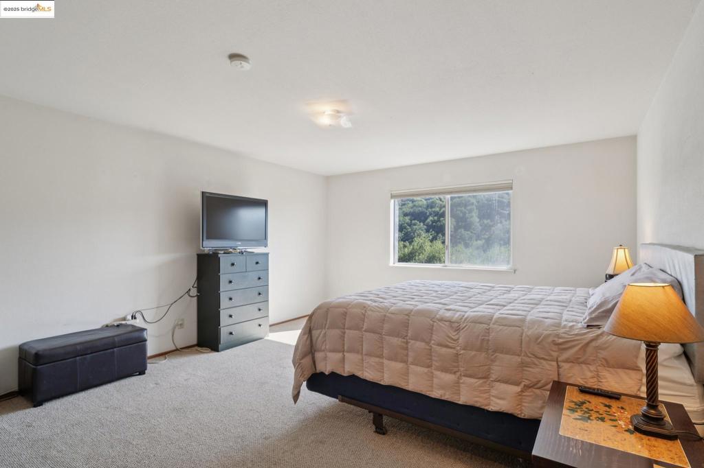 SEQUOYAH - Residential