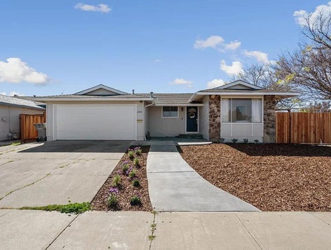 Photo of 2902 Edenbank Court, San Jose, CA 95148 (MLS # ML82055594)