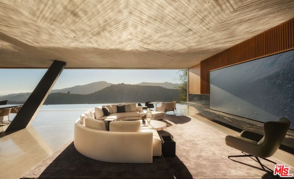 1331 Linda Flora Drive