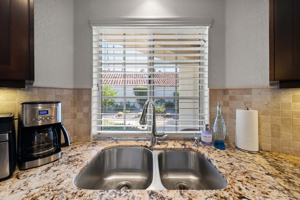 Desert Breezes - Residential