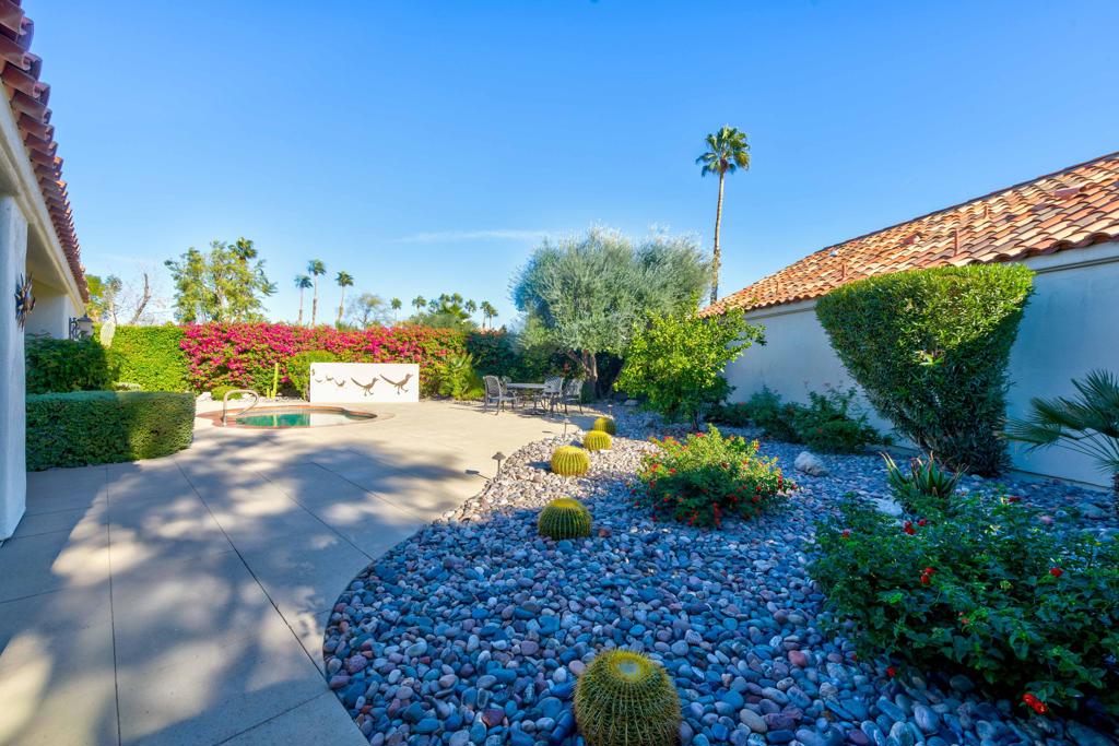 Desert Breezes - Residential