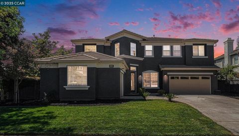 Photo of 2029 Fitzgerald Way Way, Brentwood, CA 94513 (MLS # 41107260) Photo of 2029 Fitzgerald Way Way, Brentwood, CA 94513 (MLS # 41107260)