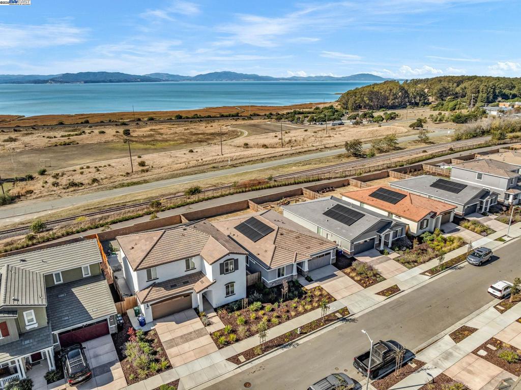 BAYVIEW - Residential