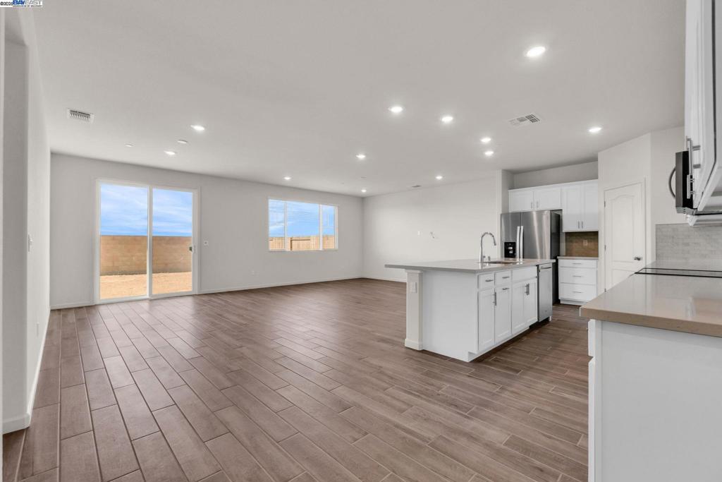 BAYVIEW - Residential