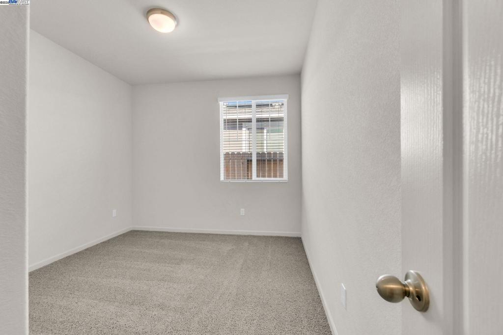 BAYVIEW - Residential