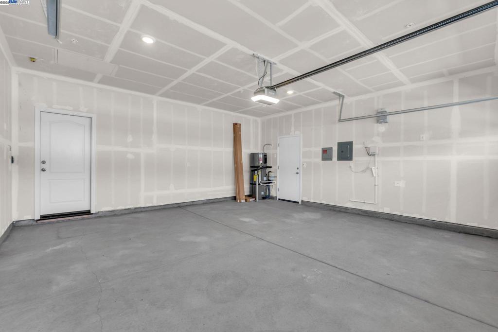 BAYVIEW - Residential