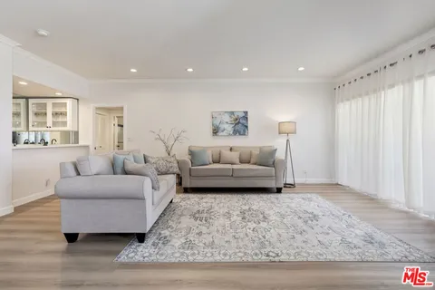 828 S Bedford Street Unit 202, Los Angeles, CA 90035 - MLS#: 25603753