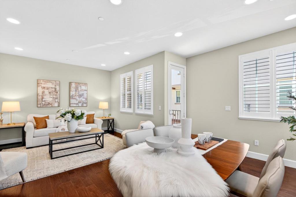 535 Holthouse Terrace