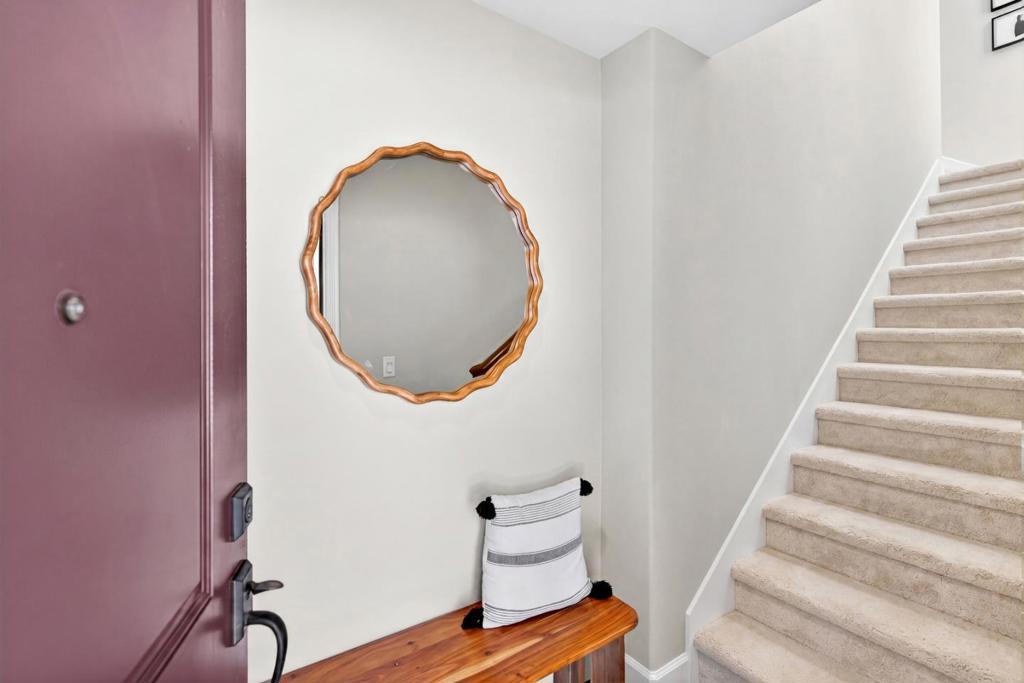 535 Holthouse Terrace