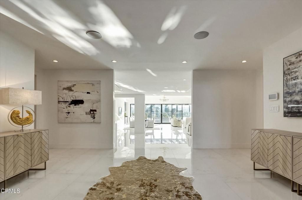 Photo of 4423 Bergamo Drive, Encino, CA 91436 (MLS # P1-24500)