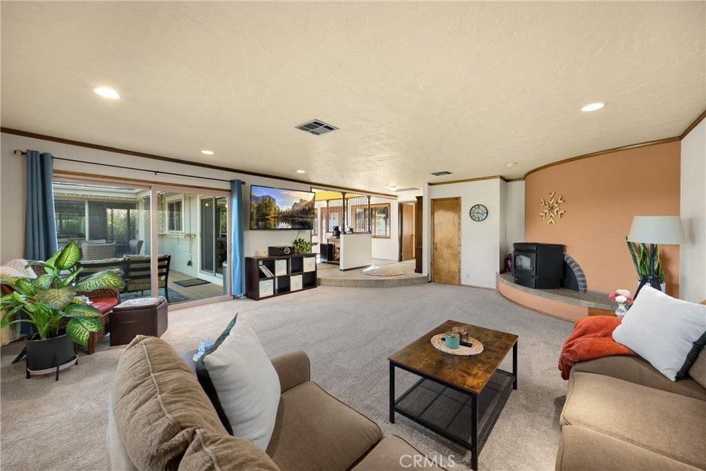 5495 Summit Drive