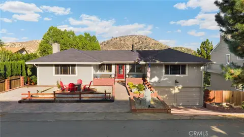 5495 Summit Drive, Wrightwood, CA 92397 - MLS#: CV25194713