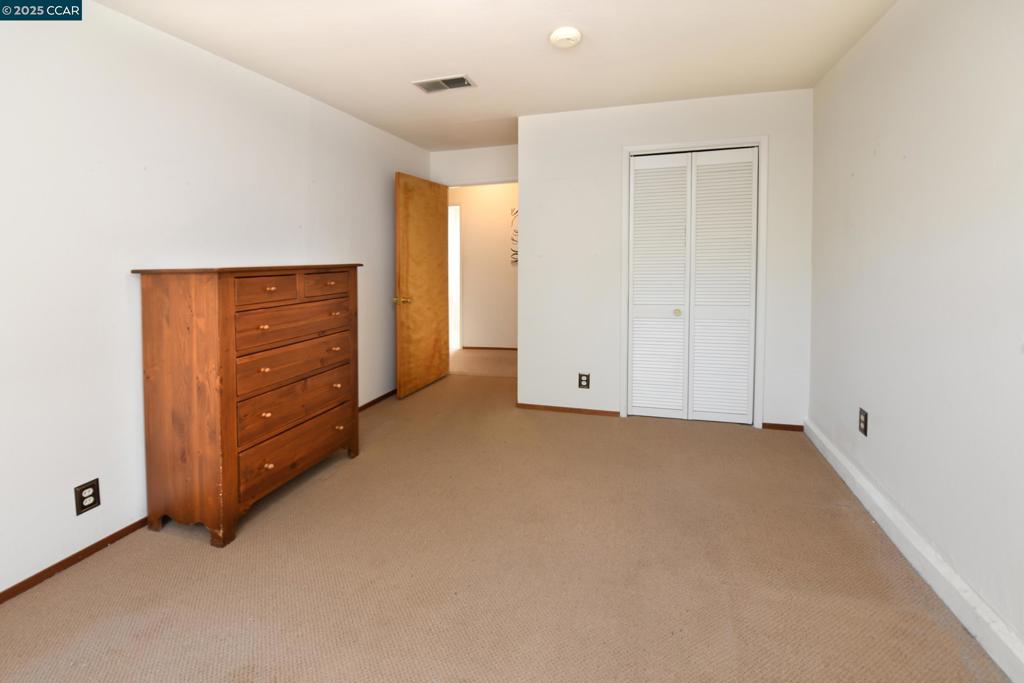 S. WALNUT CREEK - Residential